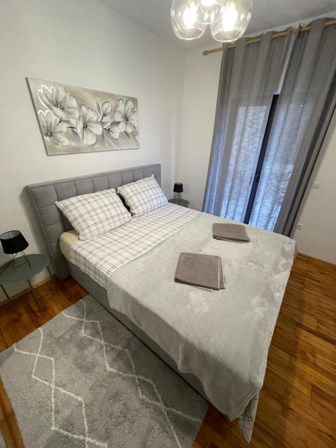 Apartman Ana Vrlika 외부 사진